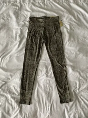 Heather Grey High Rise Ankle Leggings thumbnail 2
