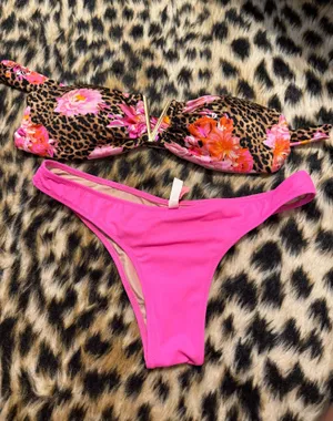 Victoria’s Secret bikini set thumbnail 1