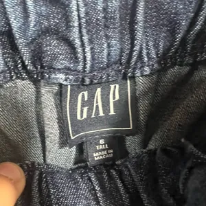 Gap Jeans Womens 6T Blue Denim Paperbag Regular Fit Elastic Waist Pull On thumbnail 7