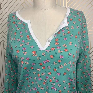 Anthropologie Roberta Roller Rabbit Blooms Pajama Top Tee Henley Floral Green Size US Small‎ thumbnail 3