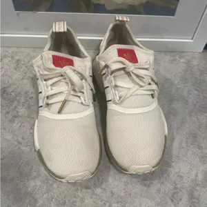 Adidas NMD_R1 Tokyo Shoes - size 6 women's thumbnail 2