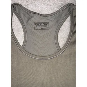 patagonia capilene tank top womens small thumbnail 3