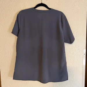 Carhartt Scrub Top Womens L Gray V-Neck Short Sleeve Force Pocket‎ Medical thumbnail 8