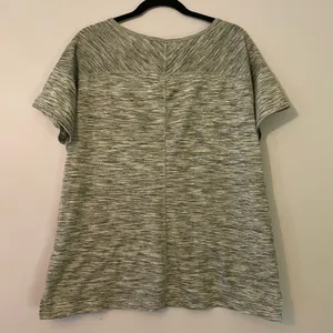 Kuhl Gray Heathered Short Sleeve Shirt Active Gorpcore Women's size Large thumbnail 6