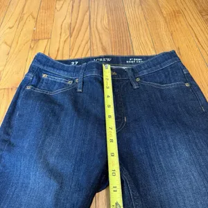 J. Crew 9" demi-boot crop‎ Kicky Hem jean in Dark Worn Wash Blue Size 27 thumbnail 7