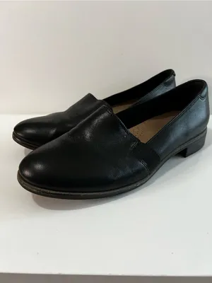 Clarks Trish Diva Black Leather Comfort Loafers Slip On Shoes thumbnail 3