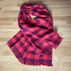 Sinsay Red Plaid Scarf Buffalo Check Fringe Winter Scarf One Size thumbnail 1