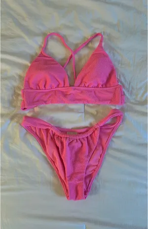 GB Bikini thumbnail 1