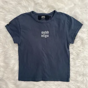 Darc Sport She SSDD NGFU Baby Tee Size Medium thumbnail 1