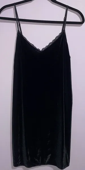 Victoria's Secret Velvet Slip Dress Women XS Black Mini Sexy Whimsigoth Witch thumbnail 1