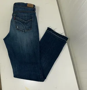 Levi’s 505 Straight Leg Jeans thumbnail 1