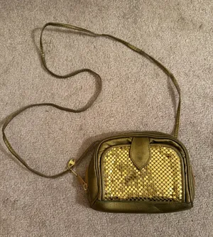 Gold Vintage Purse with mirror thumbnail 1