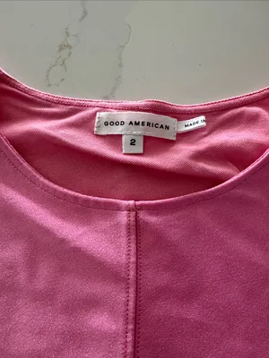 Good American Women’s High Shine Compression Bodysuit Barbie Pink‎ size M thumbnail 2