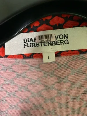 Diane Von Furstenberg silk wrap dress all-over heart print women's size large thumbnail 5