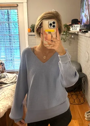 TJ Maxx Sweater thumbnail 1