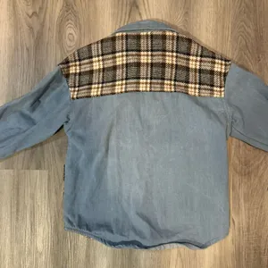 Boutique Shacket denim and flannel size Small thumbnail 2