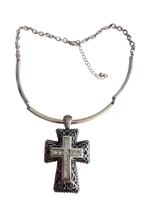 Silver Tone Cross Pendant Necklace Clear Rhinestone Articulated Chain Adj 19" thumbnail 5