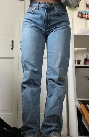 Calvin Klein vintage straight leg light wash jeans thumbnail 1
