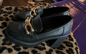 JustFab Chunky Heel oxfords thumbnail 1