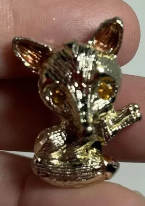Gold Tone Fox Animal Brooch Pin Rhinestone Brown Eyes‎ thumbnail 1