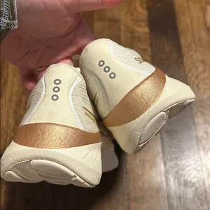 Saucony WOMEN'S RIDE 18 Vanilla Size 6 thumbnail 6