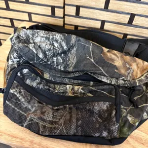 Camoflauge Fanny‎ Pack thumbnail 2
