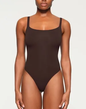 Skims fits everybody squareneck bodysuit thumbnail 1