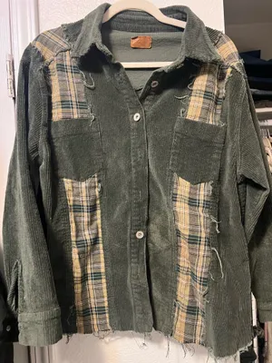 patchwork-style corduroy jacket by the brand POL. thumbnail 2