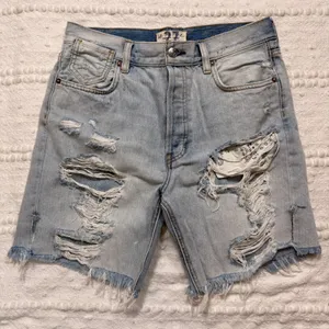 We The Free Free People Distressed Denim Shorts Light Wash Button Fly Size 27 thumbnail 1