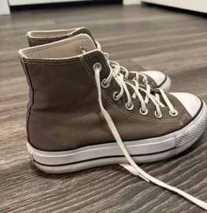 Brown platform high top converse  thumbnail 3