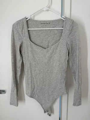 Abercrombie Top Long Sleeve thumbnail 1