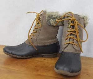Sperry Top Sider Duck Style Insulated Boots Ladies' Size 8M thumbnail 1