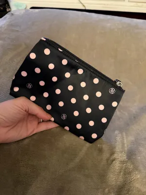 Victoria's Secret bag thumbnail 2