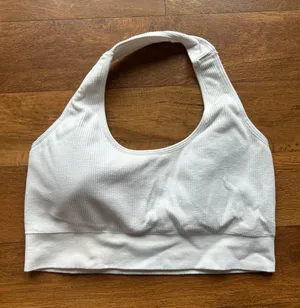 NVGTN Seamless Ribbed Halter Neck Sports Bra thumbnail 1