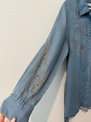 Blue B Chambray Embroidered Tunic Shirt Size Medium Rhinestone Studded Western thumbnail 6