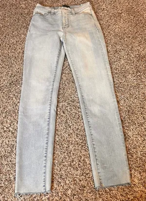 Banana Republic Universal Jean High Rise Raw Hem Light‎ Wash Denim Size 1 thumbnail 1