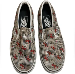 Vans Glen Plaid Slip On Sneakers Embroidered Flowers Sz 7 Skate Boho Floral thumbnail 1