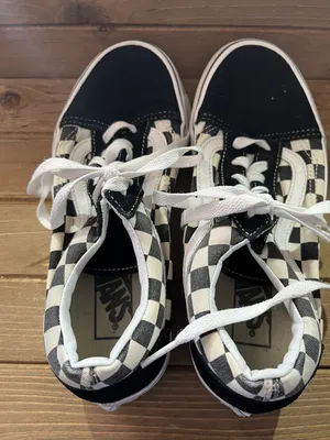 checkered low black and white women and men. Women size 7 thumbnail 4