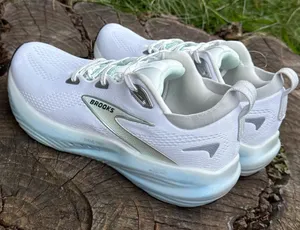 Brooks Glycerin 22 Women’s Running Shoes size 7 thumbnail 1