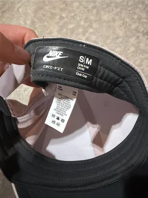 Nike hat thumbnail 3