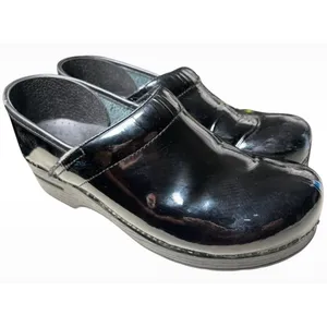 Dansko Professional Black Patent Leather Clogs Womens 10.5 EU 41 Nursing Shoes thumbnail 3