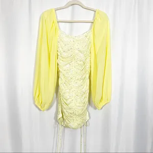 That’sSoFetch Lorde Ruched Puff Sleeve Mini Dress: Yellow Ditsy Floral thumbnail 4
