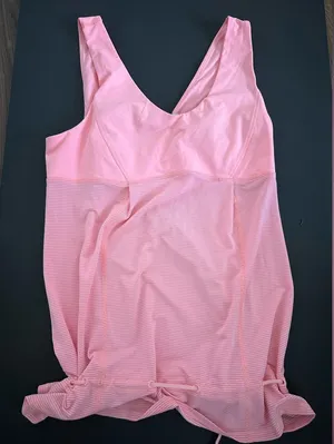 Lululemon - Tank thumbnail 1