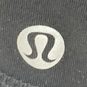 Lululemon First Mile Women's Black Full Zip Hooded Hoodie Puffer Coat Jacket 4 thumbnail 4