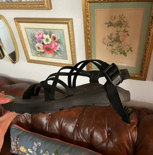 Chacos Black thumbnail 3