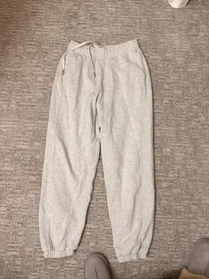 Lululemon Oversized Scuba Joggers thumbnail 2