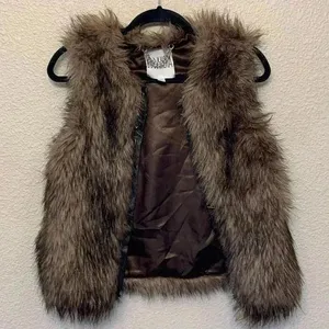 BB Dakota faux fur vest sz S fall winter old money preppy thumbnail 1