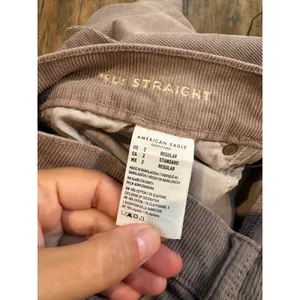 American Eagle 90's Straight dusty pink corduroy pants thumbnail 4