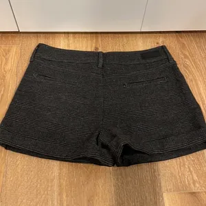 Levi’s‎ women’s size 29 wool plaid shorts thumbnail 3