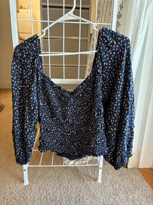 American Eagle Top thumbnail 1